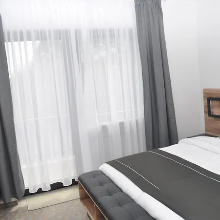 Guest house Hotel Kuehns Muehle Oestrich-Winkel